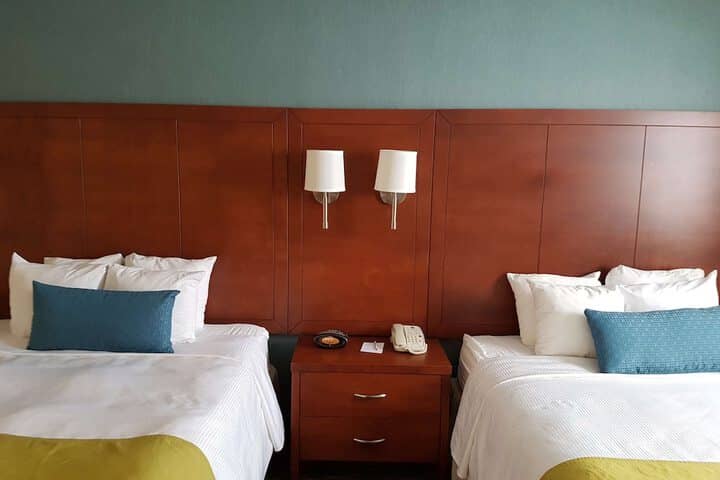 Room 14 of 30